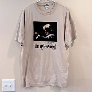 🔥Vintage Maestro Seiji Ozawa 1935-2024 Beige T-Shirt🔥